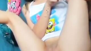 Teen lồn non bị thầy giáo dụ đến học bị đè ra địt và cái kết sướng vl ra