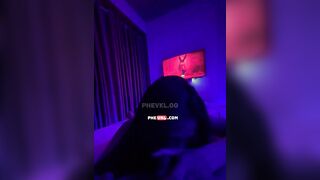 Em gái 2k5 sinh viên năm 2 vú to bướm nhiều nước