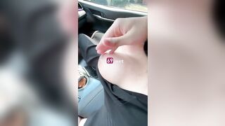 Lén bóp vú chị khách ngủ say sưa trên đường đến tam đảo