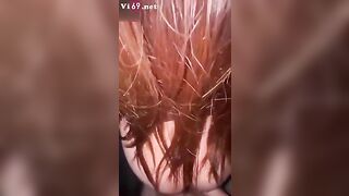 Em gái mông to mới quen được em đưa về phòng chịch bắn nước ướt hết giường em