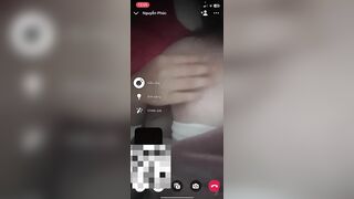 Gạ được em gái chat sex