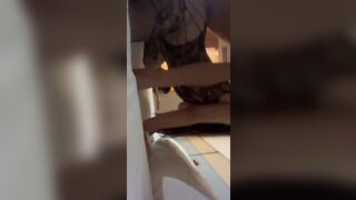 Phố Đã Lên Đèn, Nhỏ Đã Lên Đồ, Đi Chơi Hết Mình, Đi Về Hết Sẩy!!!!