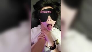 Chăn rau bé sv trong ks tình thú nhìn bé bị bạo dzam rên mà thương
