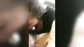 Được chị Vợ bú cu tòm tem ngay khi vợ ngủ kích thích vl