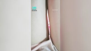 Clip Sex 2001 Vừa Nghịch Sextoy Vừa Móc Đít