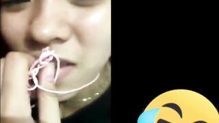 Cận Cảnh Cái Lồn Học Sinh Non Tơ Mới Nhú Chảy Nước Call Sex Với Người Yêu