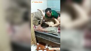 Phát hiện ông cụ địt cháu gái lồn non trong phòng tắm