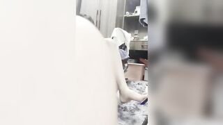 E gái thủ dâm trước gương xem mà nứng không chịu nổi