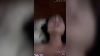 A địt e thôi để e tự xoa vú đi, chứ a sờ e nhột lắm, học sinh mà cỡ này