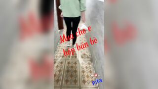 Mua e hộp bún bò, Ăn xong e lm phò cho mình và cái kết