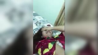 Không ngờ đứa em dâu lại dâm đến thế,bú mút con cặc tự tay nhét cặc vào lồn