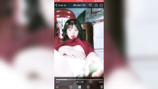 Clip Hot Nguyễn Thị Hoa 2ka10 Nhét Nguyên Trái Dưa Chuột To Vô Lồn