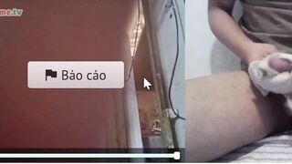 Ometv khoe quần lót nữ băng vệ sinh và sục cho mấy em teen xem