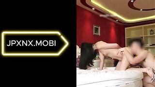 Dẫn vợ bạn thân đi chơi khách sạn lồng chim bị phát hiện và cái kết