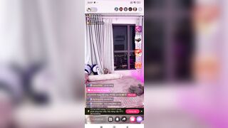 Clip Chu Hồng Liên Live Show Vú, Thủ Dâm  Phần 1