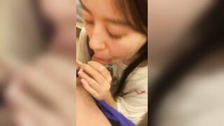 Gái Xinh Bú Cu Xuất Tinh Nụ Cười Luôn Nở Trên Môi 2