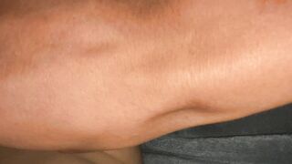 Vạch lồn em gái ra lúc nửa đêm