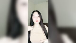Idol live emtenlayeu cực xinh siêu múp