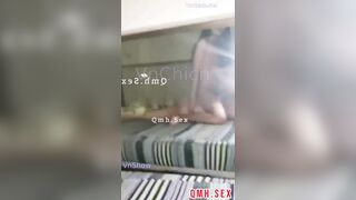Bé  sugar baby vừa đi học về đã theo vào nhà nghỉ cho anh địt tát vú dày vò