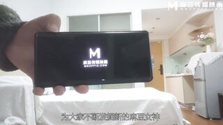 Anh trai Trung Quốc chịch em phò tại nhà phần 1