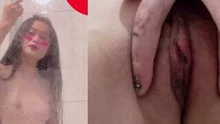 Nữ Sinh Vừa Tắm Vừa Chat Sex Với Thằng Bạn Hàng Họ Ngon Vãi 2