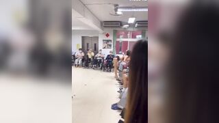 Thác loạn cùng các ông trong viện dưỡng lão nhìn dâm loạn vl