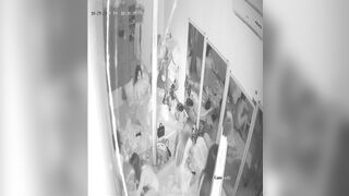 Hack cam trúng động gái xinh