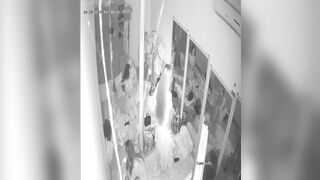 Hack cam trúng động gái xinh