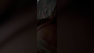 🇻🇳Sáng sớm em còn đang mơ ngủ