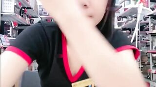 Em Quỳnh kế toán FPT Shop