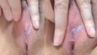 Bú Lồn Em Nè Mấy Anh, Em Thèm Được Liếm Hạt Le Quá