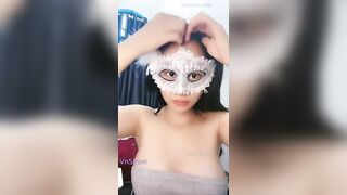 MMlive julia18 Con mái ngọt địt thật, nuốt buồi như ăn kem ~ Anh em xem em này nó điê