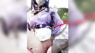 Em gái cosplay public ngoài đường (st)