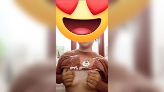 Tự sướng trong phòng tắm