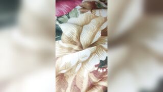 Quay lén lồn em gái ngủ không mặc đồ