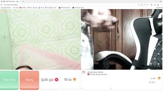 em gái trên ometv thấy chym tôi
