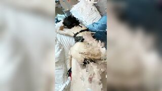 Xé quần tất rồi doggy em ghẹ mông tròn cực phê