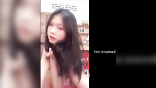 E gái nhảy khiêu dâm tiktok cho ny xem đăng nhầm lộ clip sướng vl ra