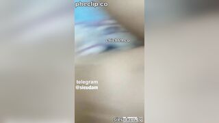 Được cô bạn thân cho bú vú móc lồn mà ko cho chịch nên phá luôn lồn nó