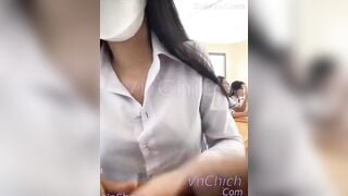 Full 35 phút e nami public thủ dâm trong lớp đến quán ăn nứng vl ra