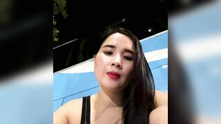 Chị mbbg đi tập thể dục bị trai trẻ gạ show lồn trên live
