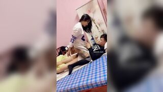 Clip Hot Chị Gái Trải Đời Dụ Dỗ Em Trai Làm Tình Cùng Mình