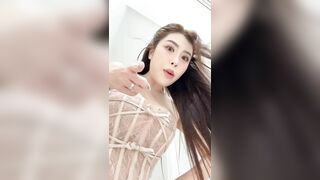 Bú chưa ? Hả cái họng ra ! 🍼