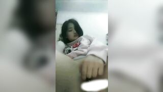 Nhìn bé nhi dễ thương quá