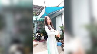 Vợ rủ bạn thân về cho chồng đụ