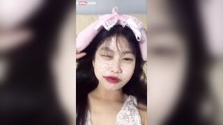 E teen bảo Nguyên lồn non lộ clip bán trinh giá 4m lồn ngon sướng vl