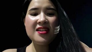 Chị mb vú to dâm đãng vừa thể dục vừa gạ trai trẻ