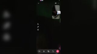 call video móc thủ dâm qua mạng