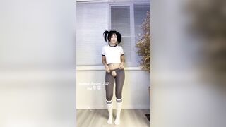 Em gái nhảy theo nhạc TikTok nude P10