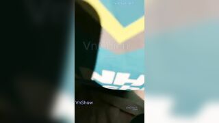 Em idol QQLive HL Yuna9x show lồn ở quán caffe xong đi gạ chịch anh XanhSM chưa đã nê